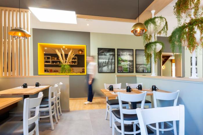 hotel lescale piscine and spa