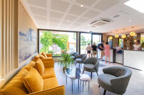 Hôtel L'escale - Piscine & Spa,,3 star