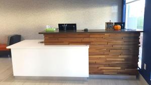 comfort inn and suites tigard near washington square