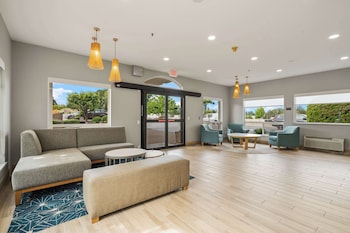 best western lake oswego portland hotel and suites
