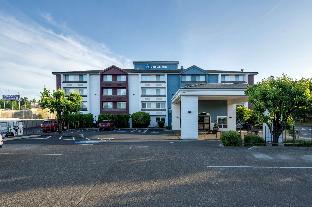 best western lake oswego portland hotel and suites