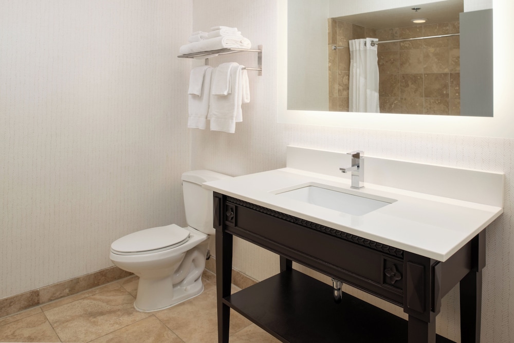 holiday inn portland columbia riverfront by ihg