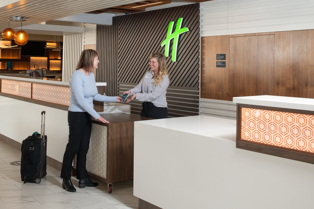 holiday inn portland columbia riverfront by ihg