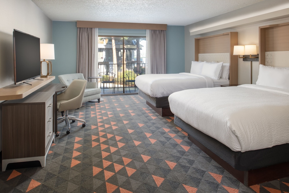 holiday inn portland columbia riverfront by ihg