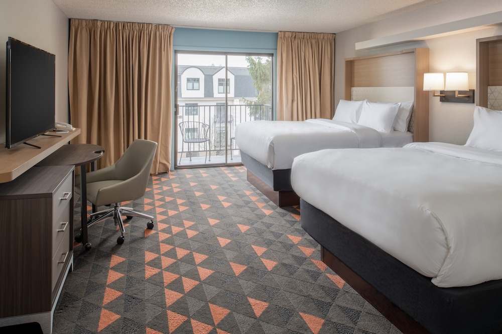 holiday inn portland columbia riverfront by ihg