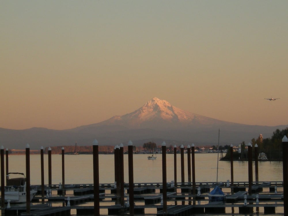 holiday inn portland columbia riverfront by ihg