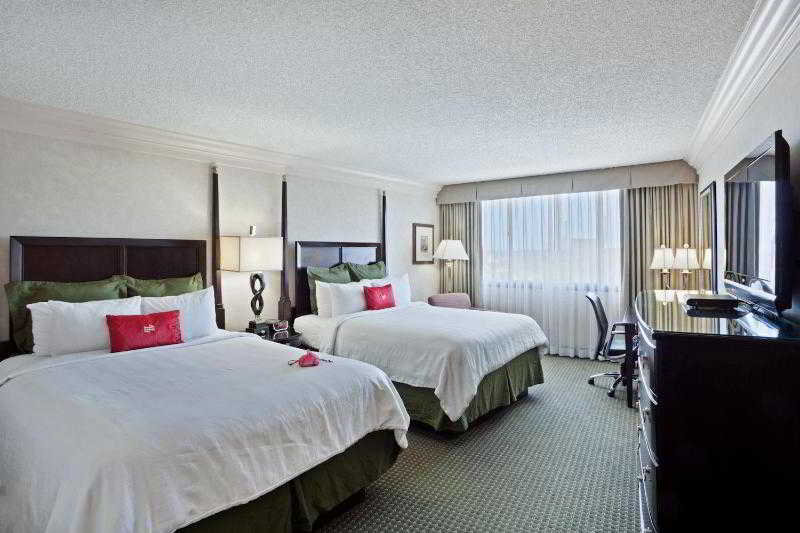 crowne plaza portland downtown convention center by ihg