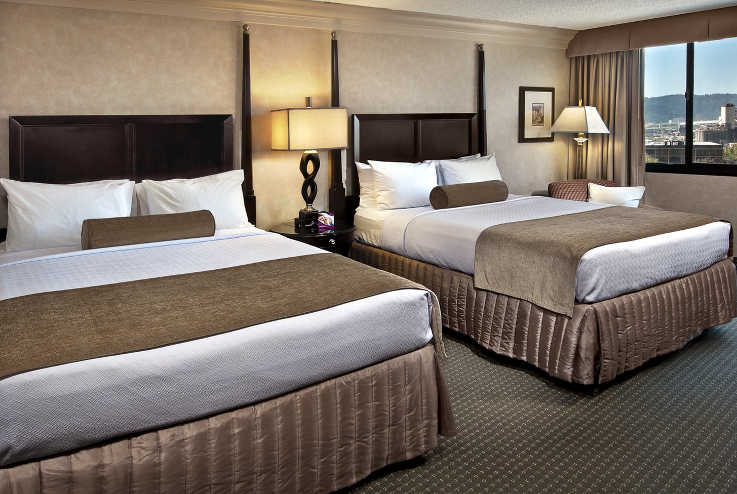 crowne plaza portland downtown convention center by ihg