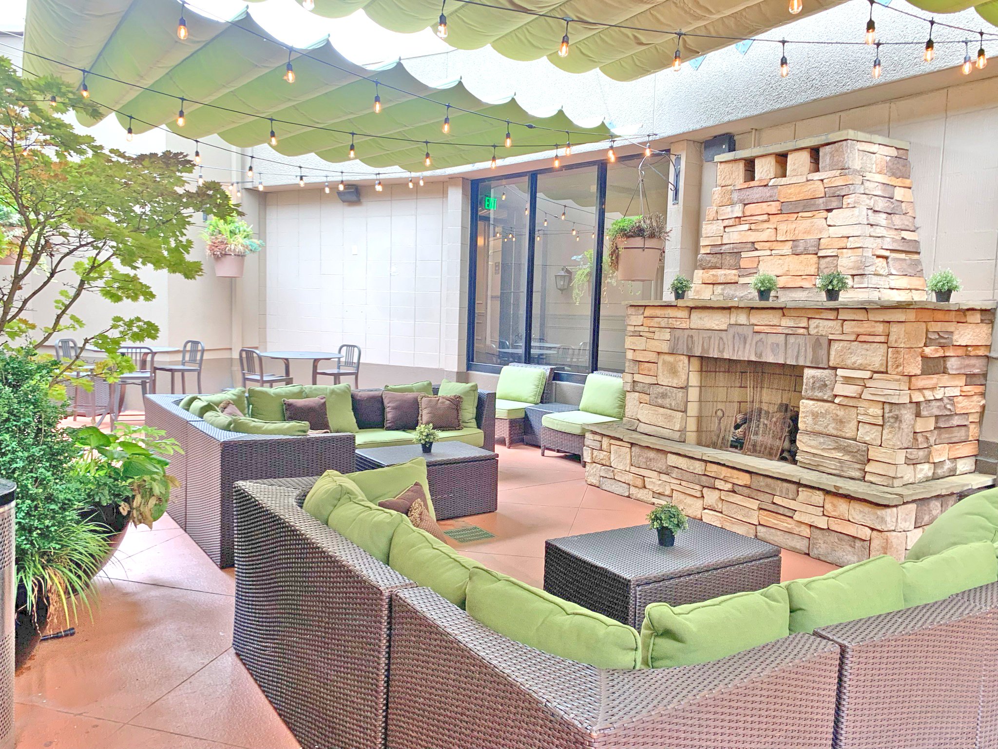 crowne plaza portland downtown convention center by ihg