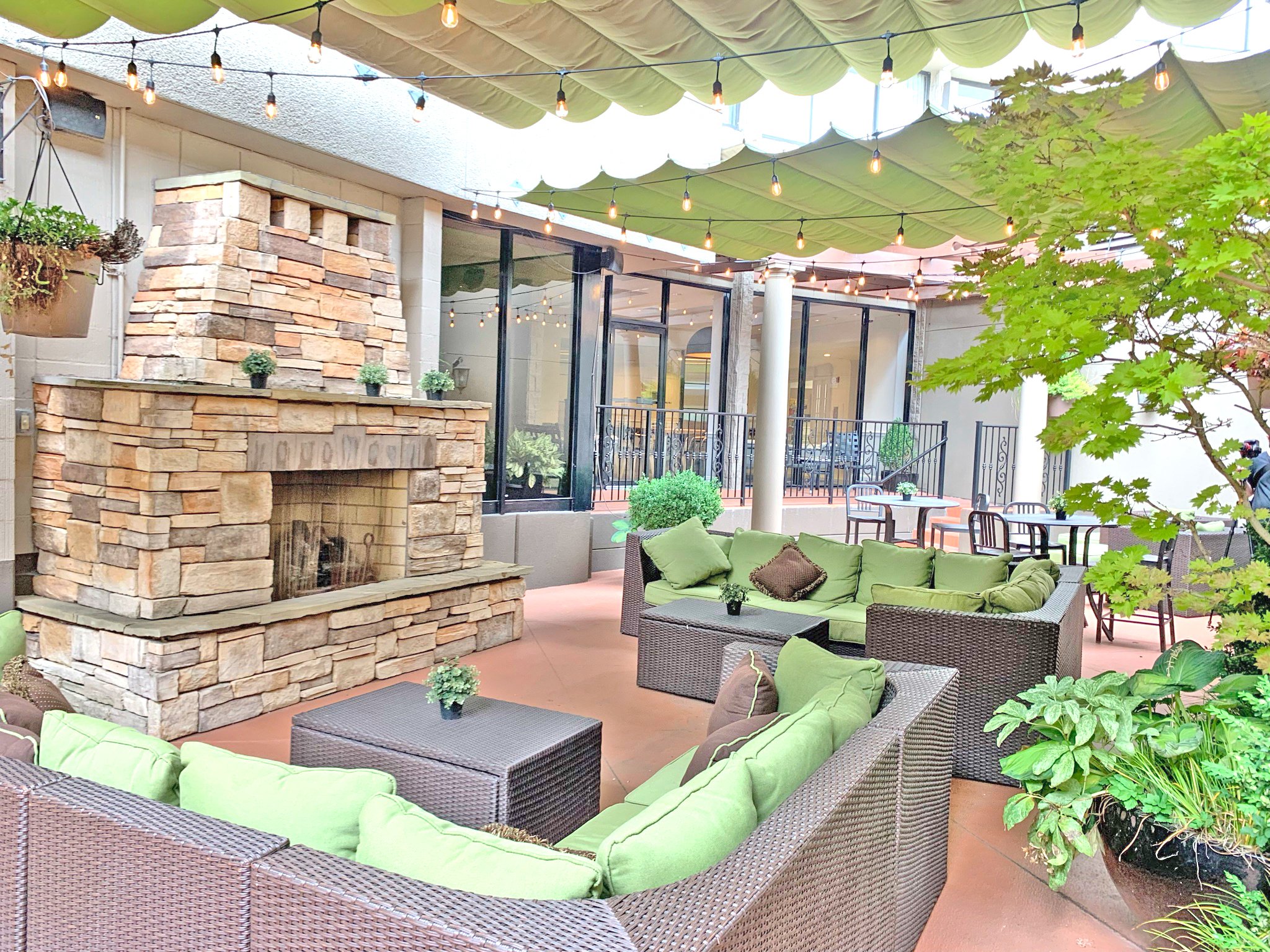 crowne plaza portland downtown convention center by ihg