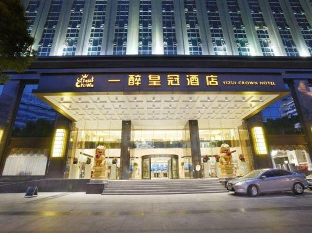 yizui crown hotel