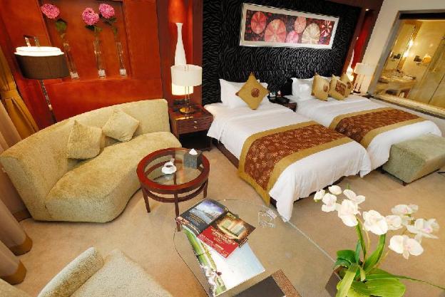yizui crown hotel