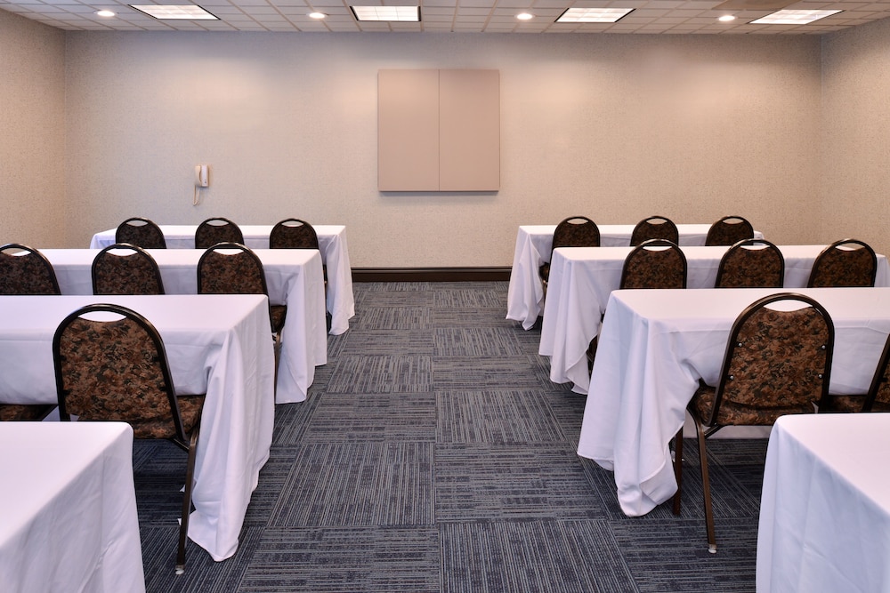 holiday inn express portland west hillsboro by ihg