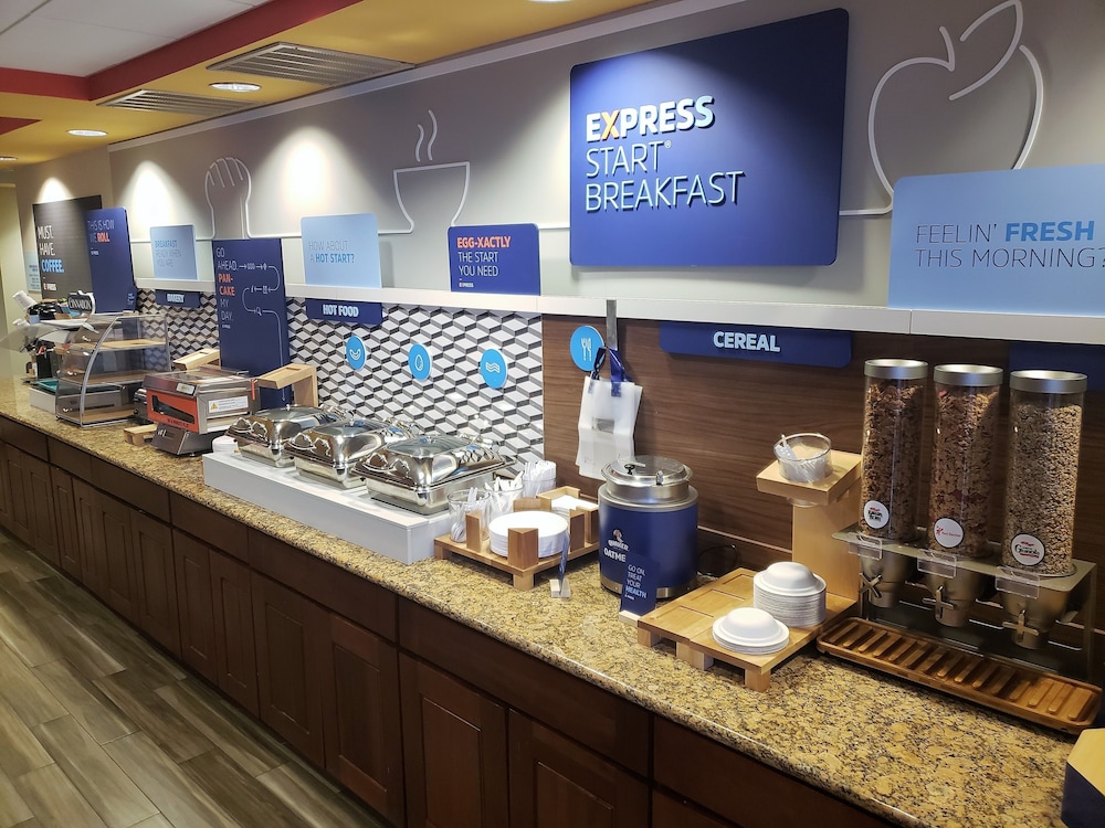 holiday inn express portland west hillsboro by ihg
