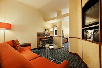 fairfield inn and suites by marriott lake oswego