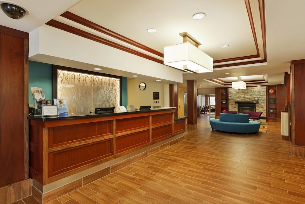 fairfield inn and suites by marriott lake oswego