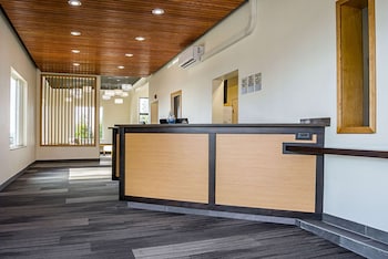Quality Inn & Suites Clackamas - Portland,Clackamas County>>Clackamas,3 star