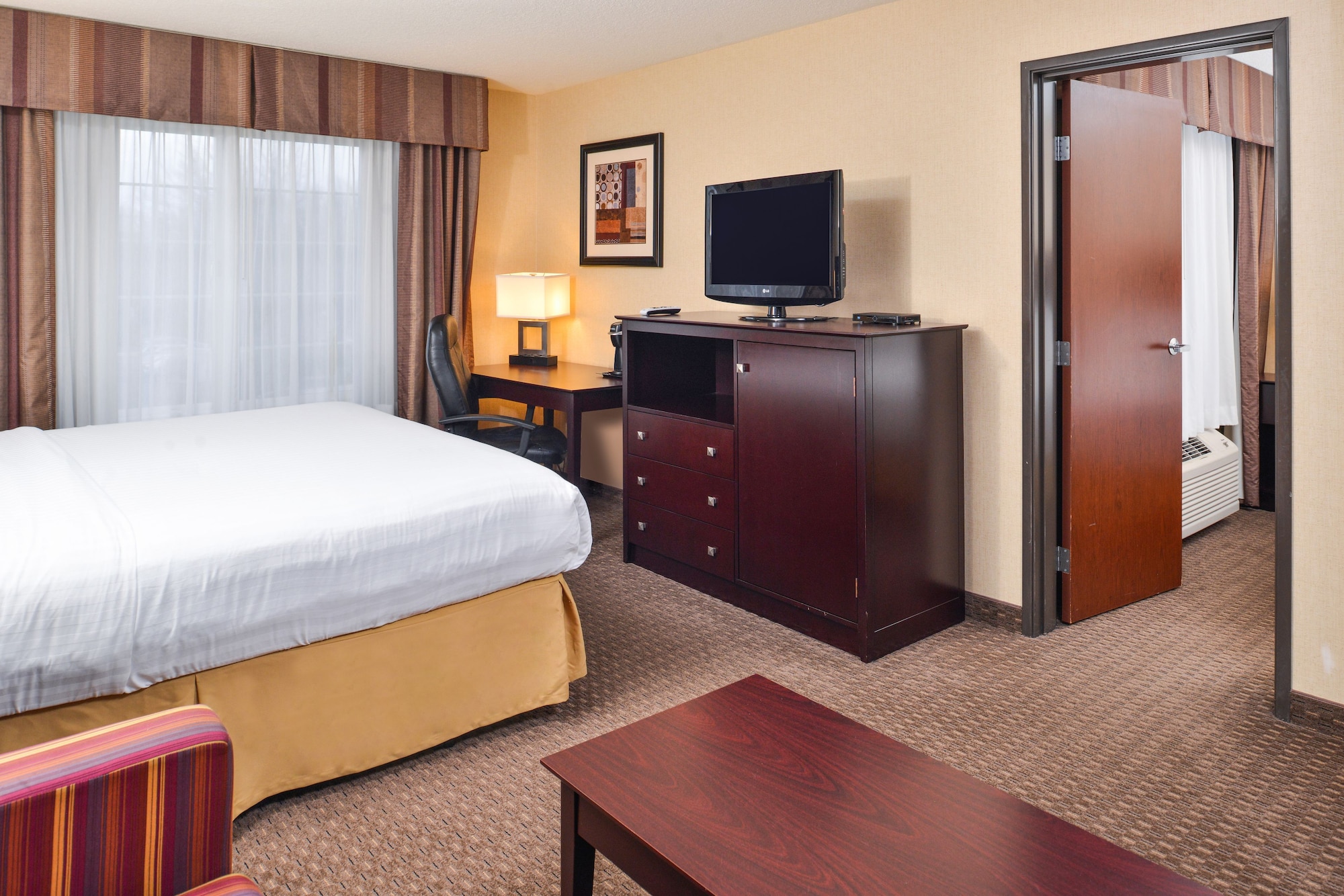 holiday inn express hotel and suites portland jantzen beach by ihg