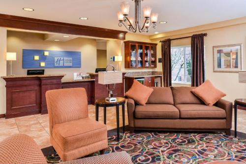 holiday inn express hotel and suites portland jantzen beach by ihg