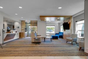 holiday inn express hotel and suites portland jantzen beach by ihg
