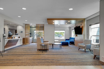 Holiday Inn Express Hotel & Suites Portland-Jantzen Beach By Ihg,Oregon>>Multnomah,3 star