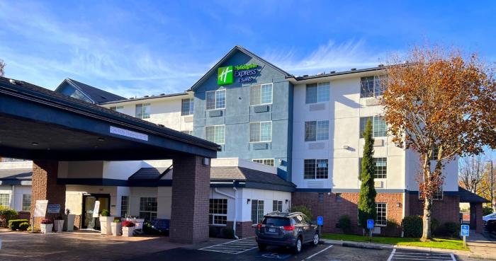 holiday inn express hotel and suites portland jantzen beach by ihg