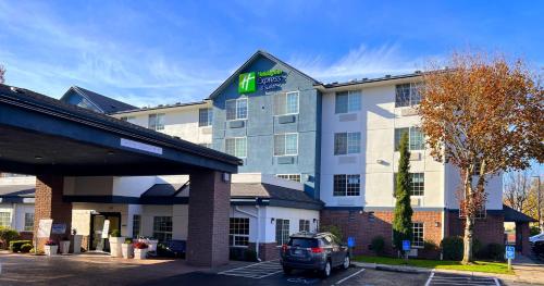 holiday inn express hotel and suites portland jantzen beach by ihg