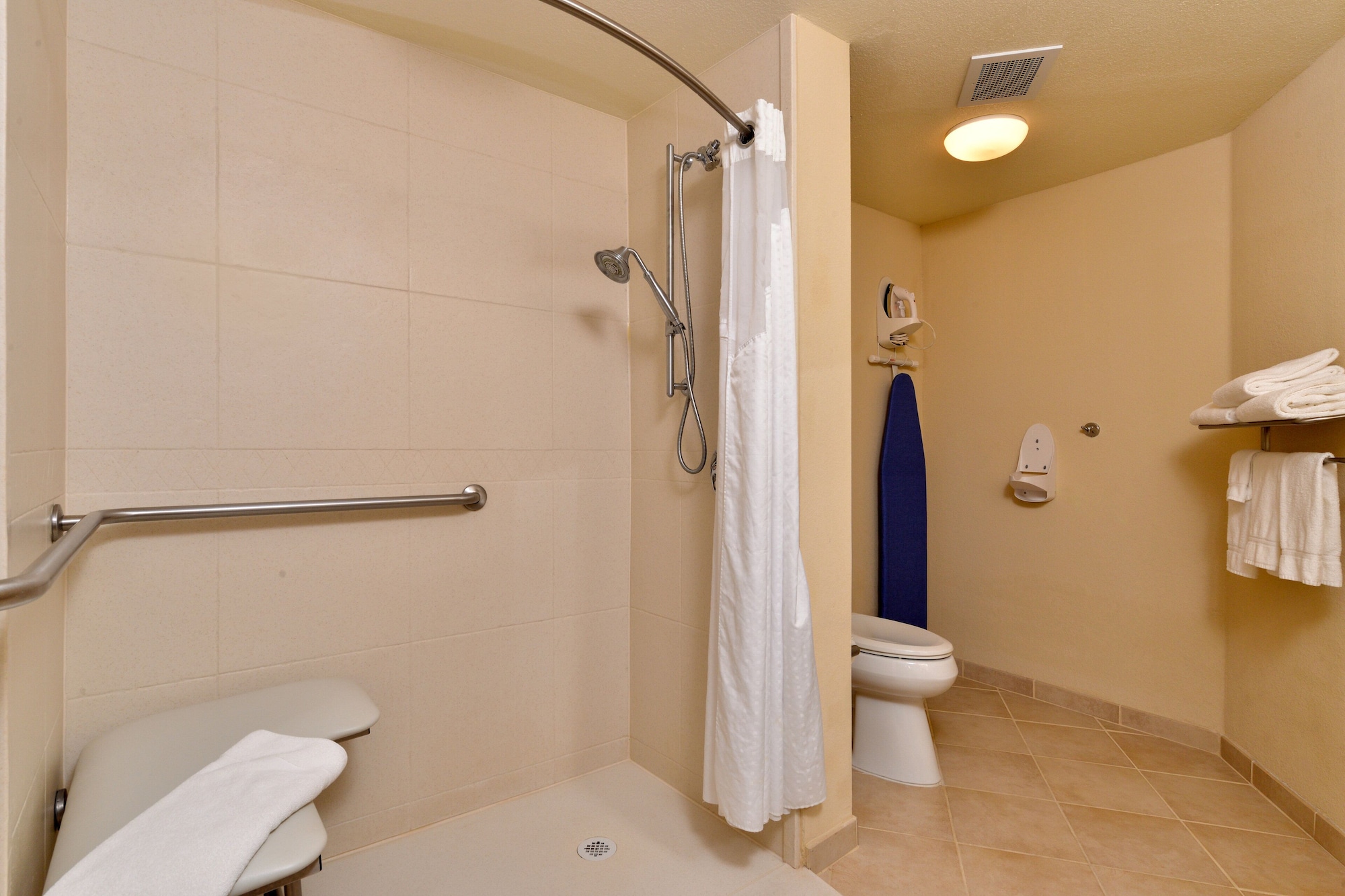 holiday inn express portland south lake oswego by ihg