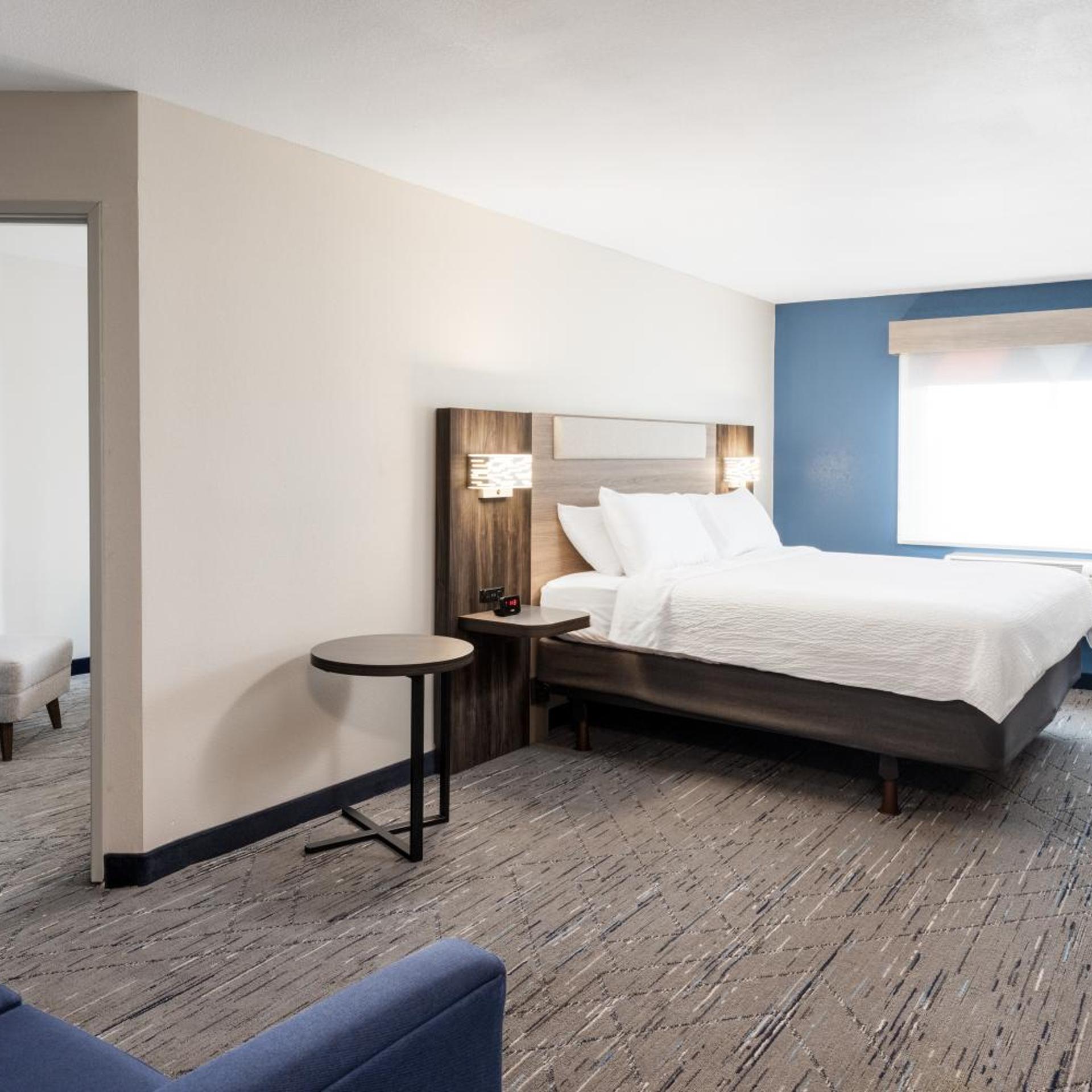 holiday inn express portland south lake oswego by ihg