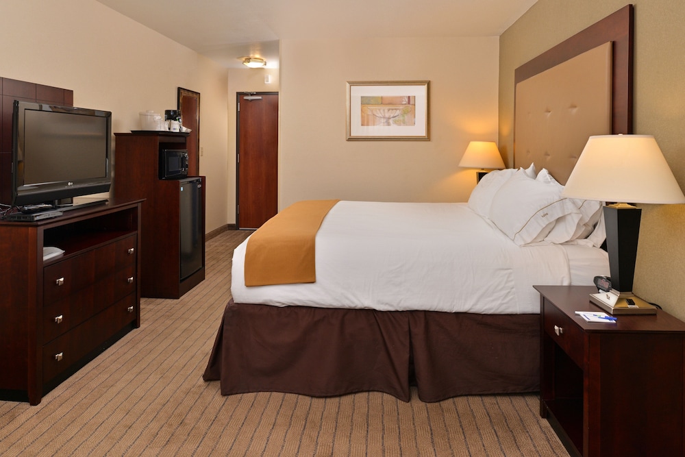 holiday inn express portland south lake oswego by ihg