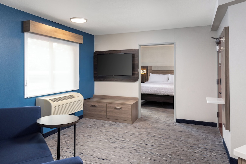 holiday inn express portland south lake oswego by ihg