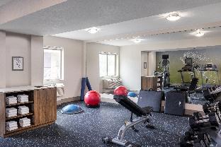 holiday inn express portland south lake oswego by ihg