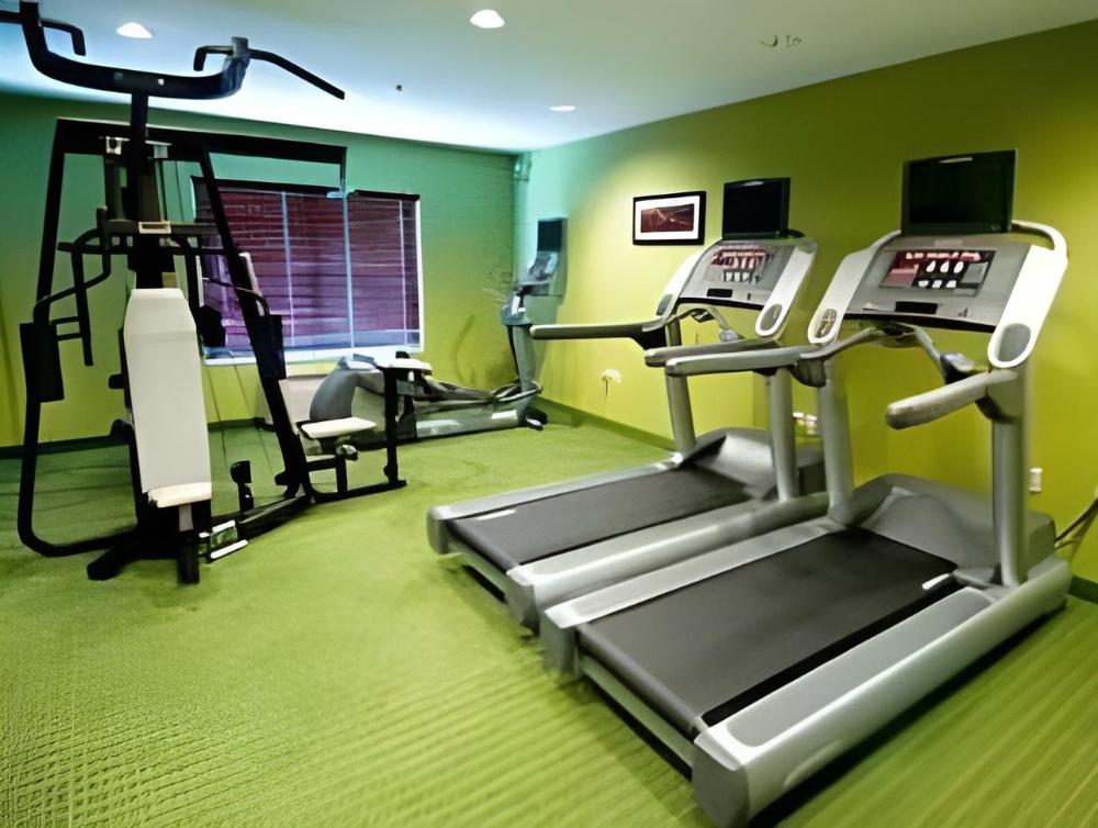 fairfield inn and suites by marriott portland airport