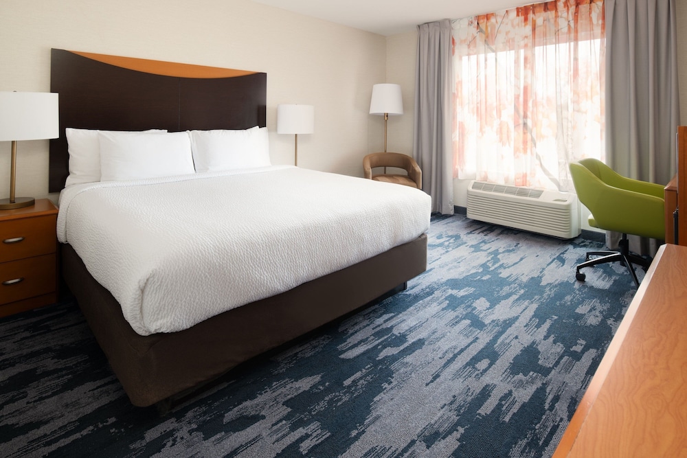 fairfield inn and suites by marriott portland airport
