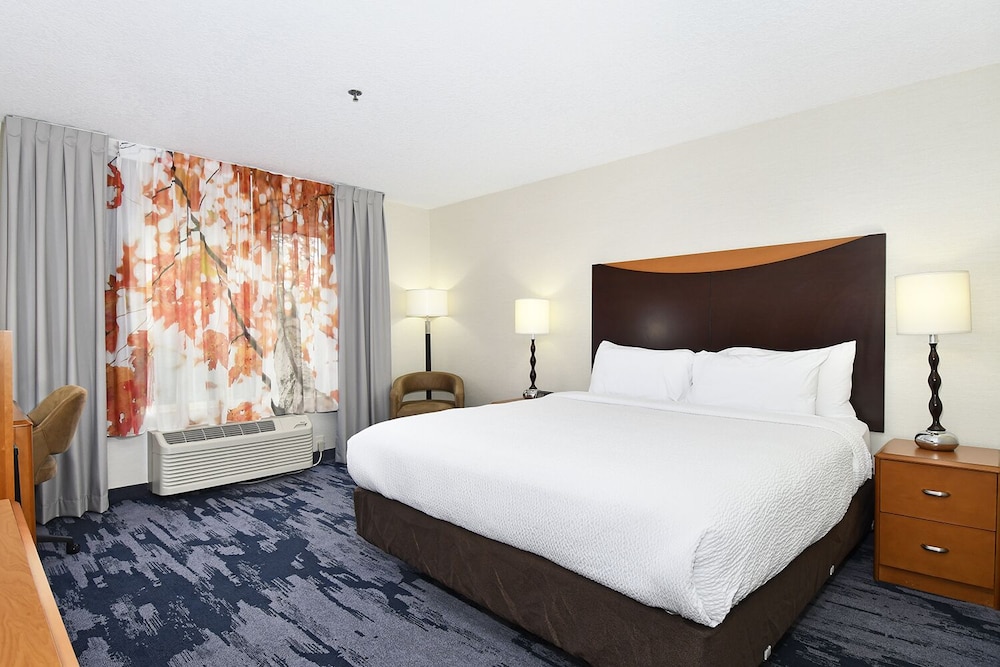 fairfield inn and suites by marriott portland airport