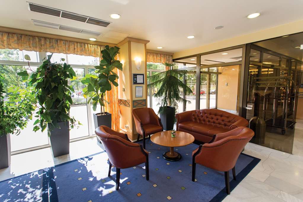 danubius hotel arena