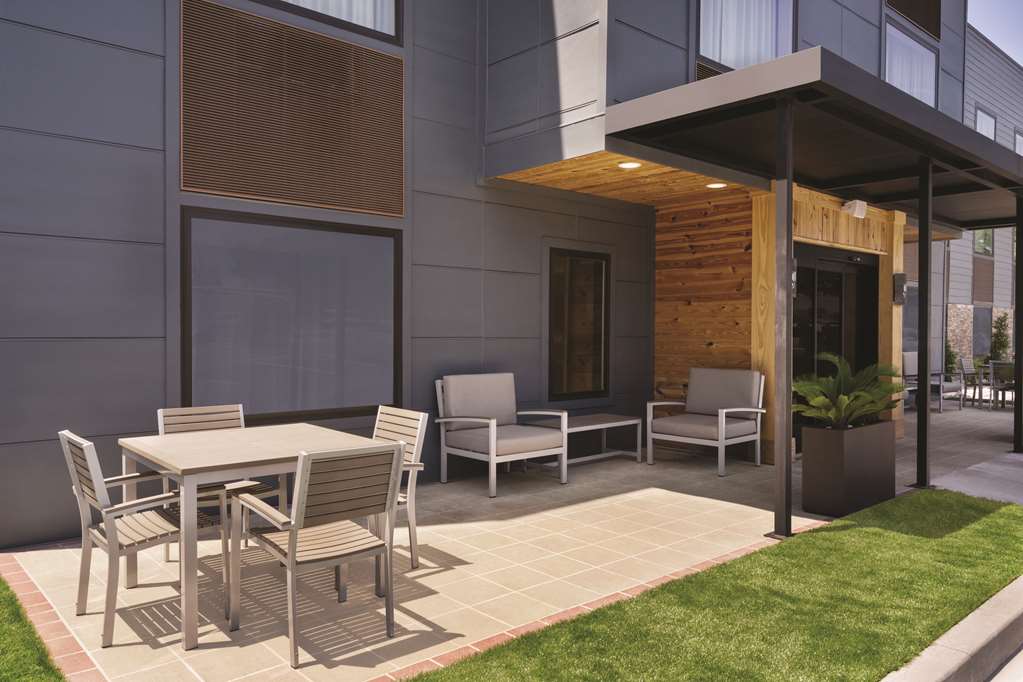 country inn and suites by radisson savannah midtown ga