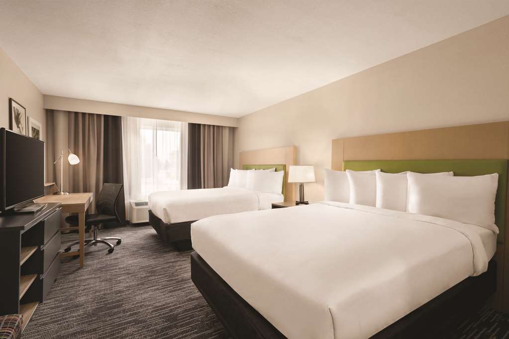 country inn and suites by radisson savannah midtown ga