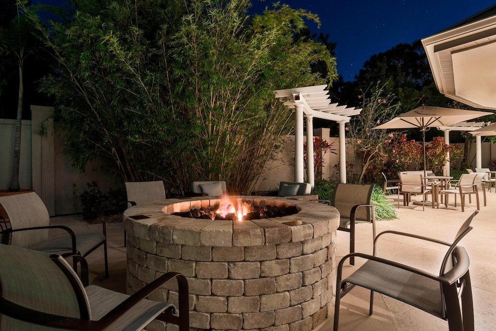 Courtyard By Marriott Sarasota Bradenton Airport,Sarasota>>Desoto Lakes,3 star