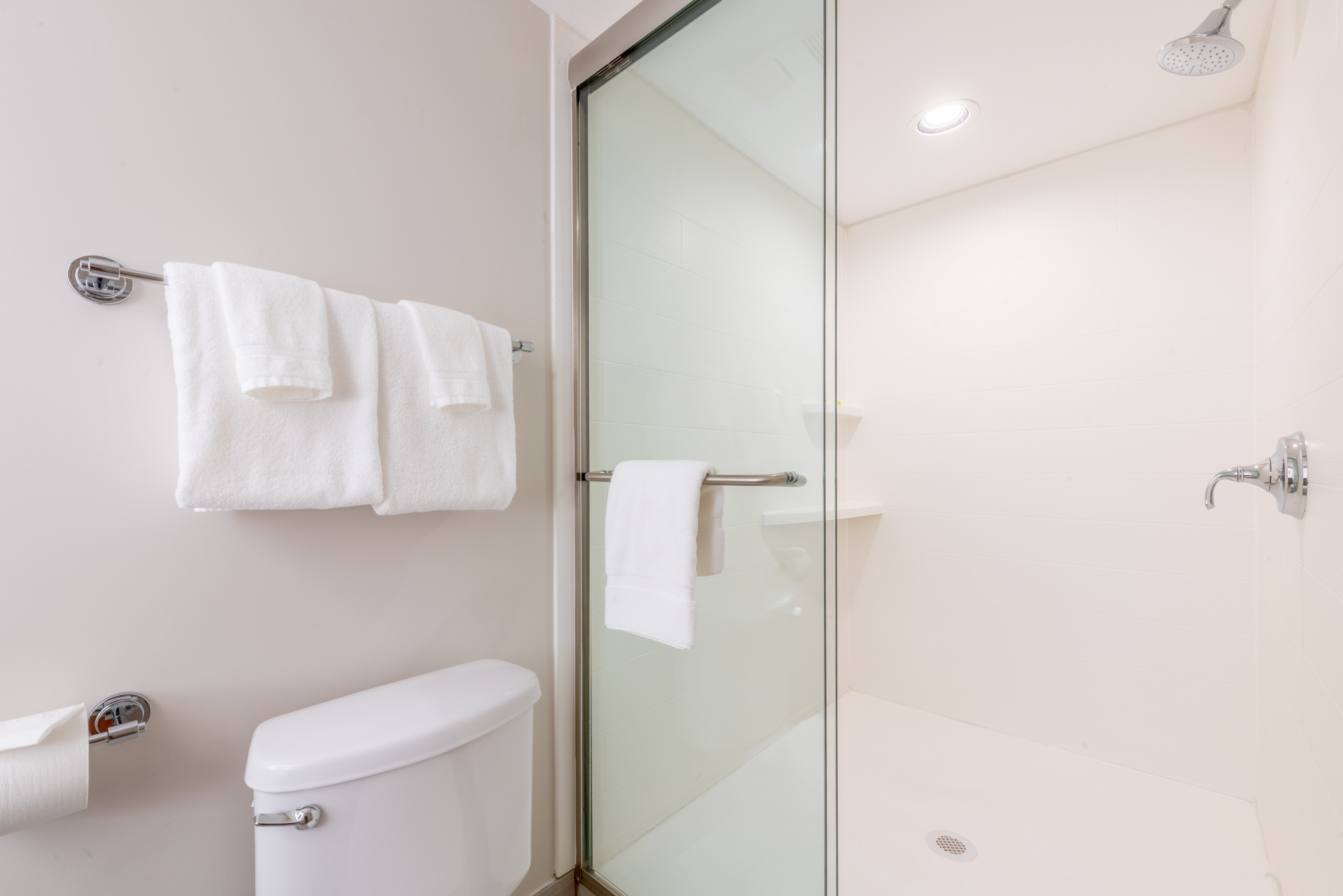 holiday inn express and suites bradenton west by ihg
