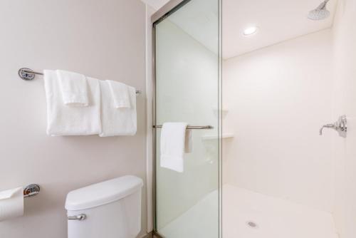 holiday inn express and suites bradenton west by ihg