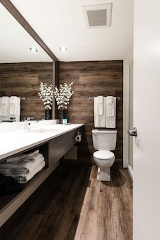 welcominns hotel ottawa