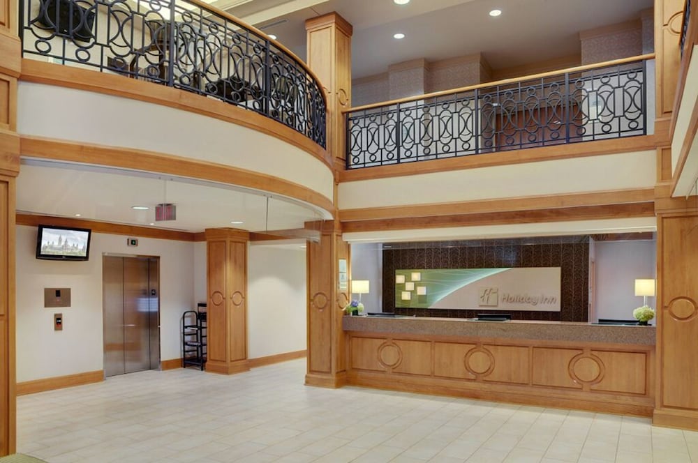 holiday inn hotel and suites ottawa kanata by ihg