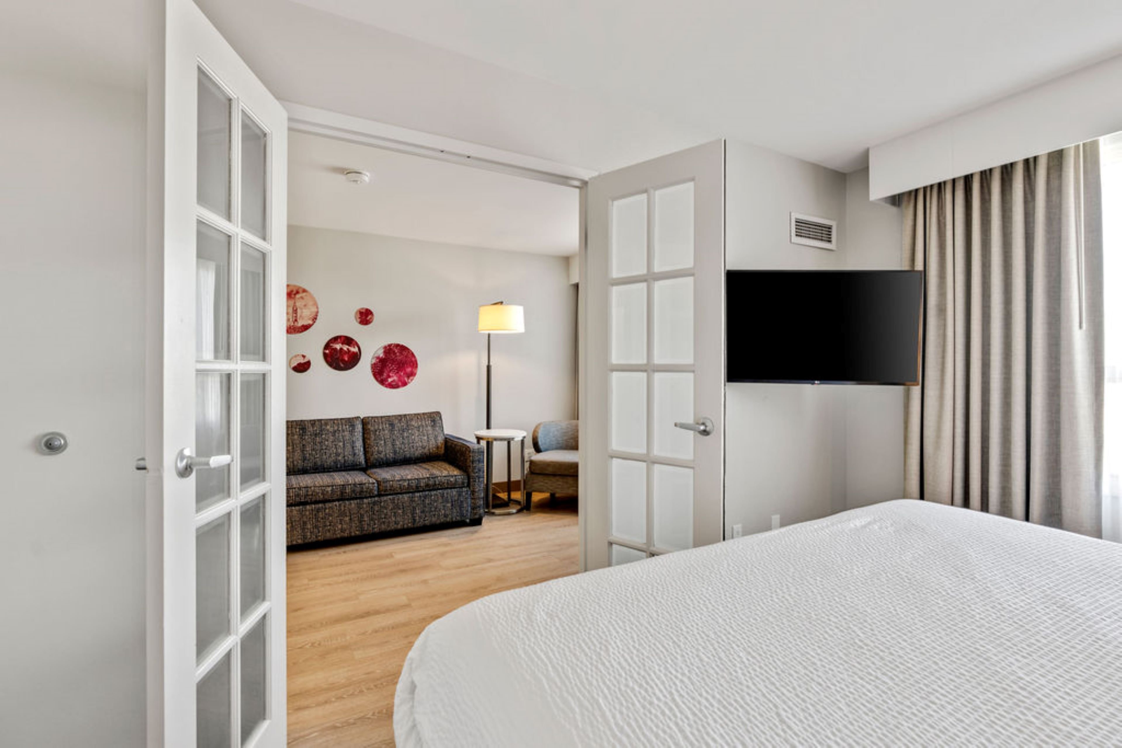 holiday inn hotel and suites ottawa kanata by ihg