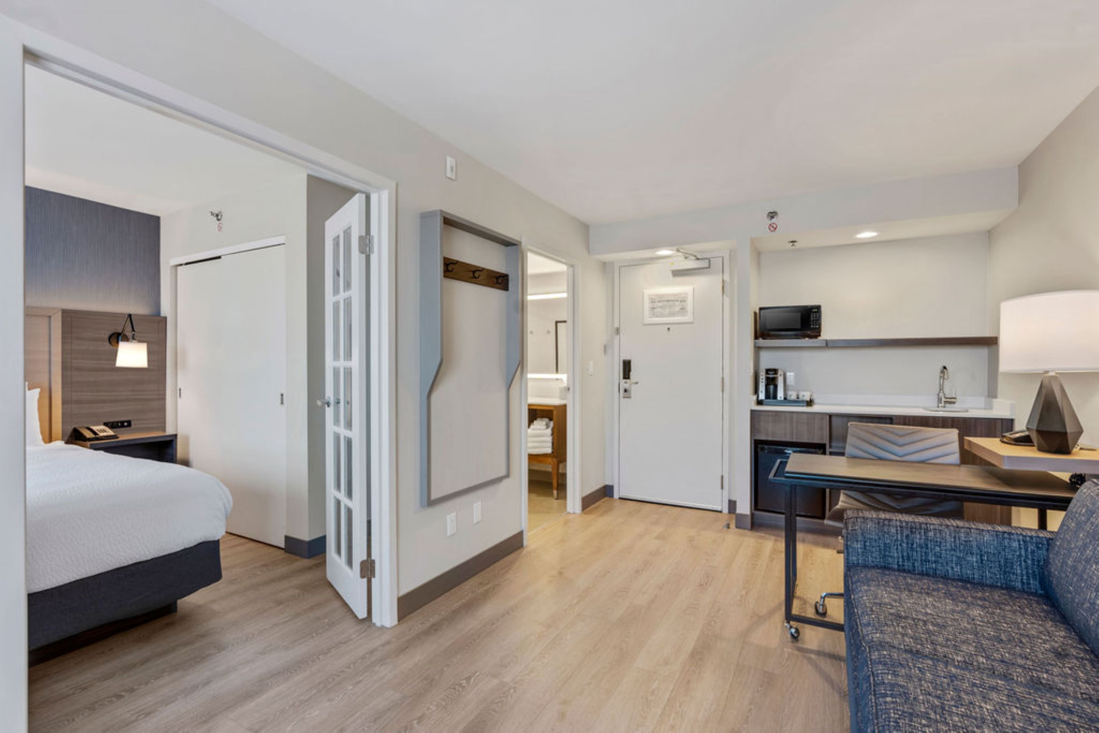 holiday inn hotel and suites ottawa kanata by ihg