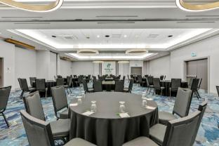 holiday inn hotel and suites ottawa kanata by ihg