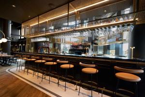 holiday inn hotel and suites ottawa kanata by ihg