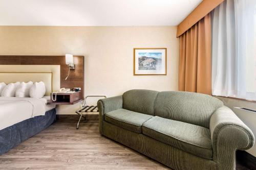 Quality Inn & Suites Gatineau,Ottawa>>Gatineau,3 star