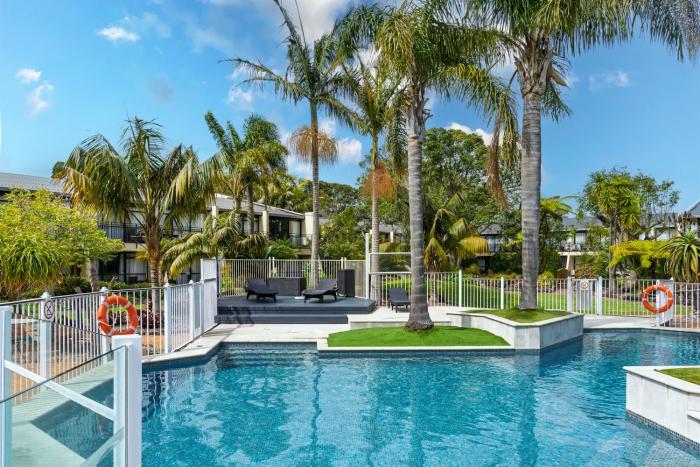 holiday inn auckland airport by ihg