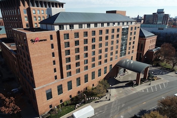 The Blackwell Inn And Pfahl Conference Center,Upper Arlington>>Columbus,4 star